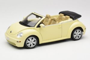 Volkswagen Beetle カブリオレ イエロー Gate 1:18 VW24108 メタル