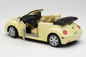 Volkswagen Beetle カブリオレ イエロー Gate 1:18 VW24108 メタル - 画像 5/8