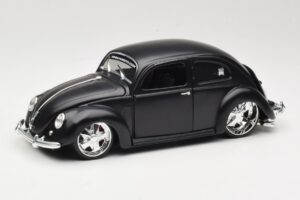 Volkswagen Beetle Type 1 ブラック Maisto 1:18 31018 メタル