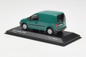 Volkswagen Caddy 2K グリーン Minichamps 1:43 CADDY006 メタル - 画像 3/4
