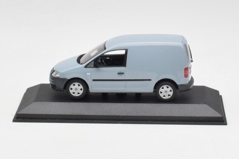 Volkswagen Caddy 2K グレー Minichamps 1:43 CADDY007 メタル