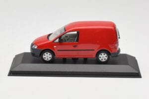 Volkswagen Caddy 2K レッド Minichamps 1:43 CADDY008 メタル