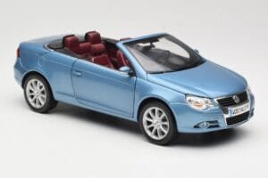 Volkswagen Eos ブルー Norev 1:18 188422 メタル - 画像 6/8