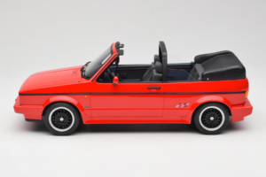 Volkswagen Golf Mk1 カブリオレ Sportline レッド Otto 1:12 G095 レジン - 画像 3/6