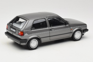 Volkswagen Golf Mk2 Champion グレー Metallic Norev 1:18 188564 メタル - 画像 3/8