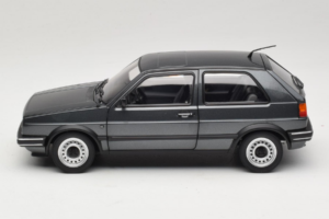 Volkswagen Golf Mk2 CL Grey Metallic Norev 1:18 188556 メタル - 画像 4/8