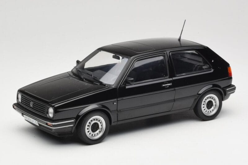 Volkswagen Golf CL Mk2 ブラック Norev 1:18 188554 メタル
