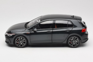 Volkswagen Golf GTI Mk8 ブラック Metallic Norev 1:18 188591 メタル - 画像 4/8