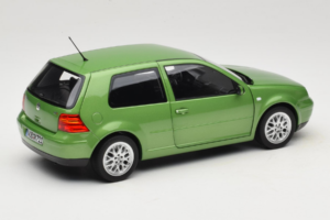 Volkswagen Golf GTI Mk4 グリーン Metallic Norev 1:18 188571 メタル - 画像 3/8