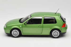 Volkswagen Golf GTI Mk4 グリーン Metallic Norev 1:18 188571 メタル - 画像 4/8