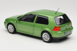 Volkswagen Golf GTI Mk4 グリーン Metallic Norev 1:18 188571 メタル - 画像 7/8