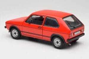 Volkswagen Golf GTI Mk1 レッド Solido 1:18 8166 メタル - 画像 7/8