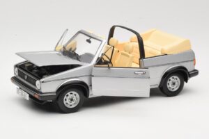 Volkswagen Golf Mk1 カブリオレ シルバー Sun Star 1:18 VW004 メタル - 画像 2/8