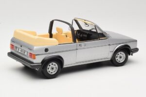 Volkswagen Golf Mk1 カブリオレ シルバー Sun Star 1:18 VW004 メタル - 画像 3/8
