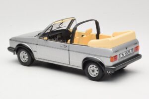 Volkswagen Golf Mk1 カブリオレ シルバー Sun Star 1:18 VW004 メタル - 画像 7/8