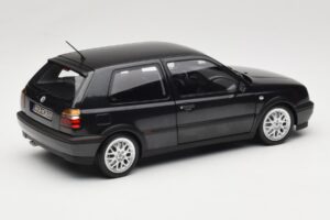 Volkswagen Golf Mk3 GTI Black Metallic Norev 1:18 188415 メタル - 画像 3/8
