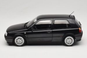 Volkswagen Golf Mk3 GTI Black Metallic Norev 1:18 188415 メタル - 画像 4/8