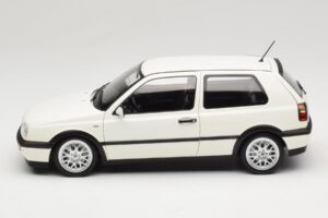 Volkswagen Golf Mk3 GTI Candy White Norev 1:18 188508 メタル - 画像 4/8