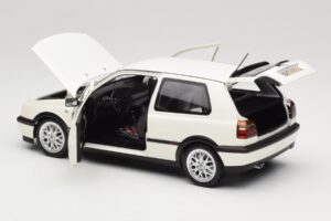 Volkswagen Golf Mk3 GTI Candy White Norev 1:18 188508 メタル - 画像 5/8