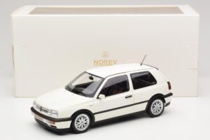 Volkswagen Golf Mk3 GTI Candy White Norev 1:18 188508 メタル - 画像 8/8