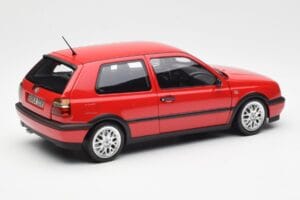 Volkswagen Golf Mk3 GTI Flash Red Norev 1:18 188418 メタル - 画像 3/8