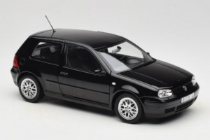 Volkswagen Golf GTI Mk4 ブラック Norev 1:18 188574 メタル - 画像 6/8