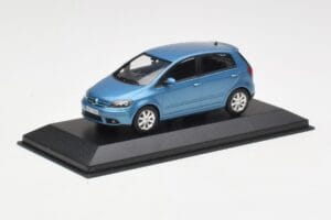 Volkswagen Golf Plus Mk5 Blue Metallic Minichamps 1:43 GOLF002 メタル - 画像 2/4