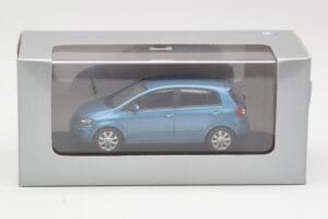 Volkswagen Golf Plus Mk5 Blue Metallic Minichamps 1:43 GOLF002 メタル - 画像 4/4