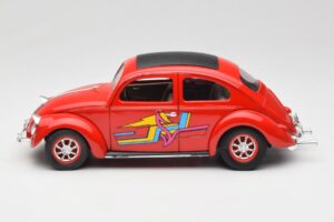 Volkswagen ビートル レッド Solido 1:18 8306 メタル - 画像 4/8
