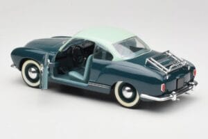 Volkswagen Karmann Ghia ブルー Solido 1:18 8061 メタル - 画像 5/8