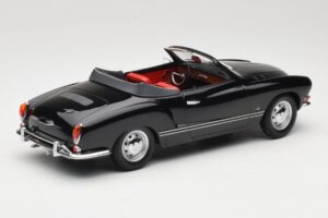 Volkswagen Karmann Ghia カブリオレ ブラック Minichamps 1:18 155054031 メタル - 画像 2/6