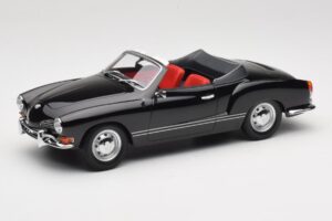 Volkswagen Karmann Ghia カブリオレ ブラック Minichamps 1:18 155054031 メタル
