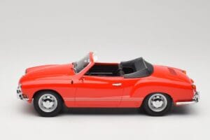 Volkswagen Karmann Ghia カブリオレ レッド Minichamps 1:18 155054030 メタル - 画像 3/6