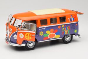 Volkswagen Microbus T1 Flower Power Road Signature 1:18 92329 メタル - 画像 2/8