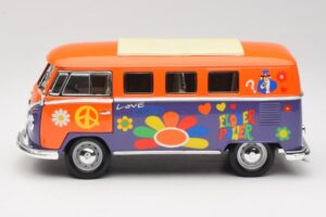 Volkswagen Microbus T1 Flower Power Road Signature 1:18 92329 メタル - 画像 4/8