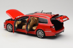 Volkswagen Passat B6 R36 Variant レッド NZG 1:18 KF044-5 メタル - 画像 5/8