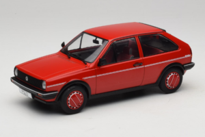 Volkswagen Polo II Coupe Fox MCG 1:18 MCG18523 メタル
