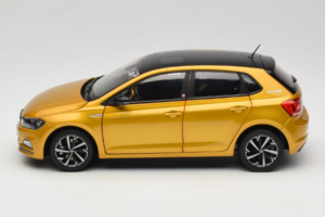 Volkswagen Polo Plus イエロー OEM 1:18 ZVY000009GEL メタル - 画像 4/8
