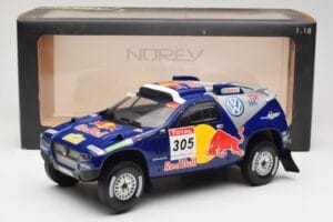 Volkswagen Race Touareg #305 Volkswagen Motorsport M. Miller / R. Pitchford Dakar Rally 2009 Norev 1:18 188466 メタル - 画像 7/7