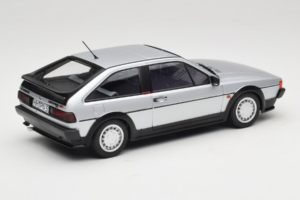 Volkswagen Scirocco Mk2 GTX 16V Flash Silver Norev 1:18 188635 メタル - 画像 2/6