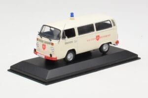 Volkswagen T2 Ambulance Malteser Hilfsdienst Minichamps 1:43 400053092 メタル - 画像 2/4