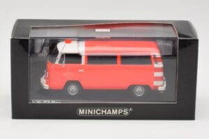 Volkswagen T2 Bus 消防署 Frankfurt Minichamps 1:43 400053091 メタル - 画像 4/4