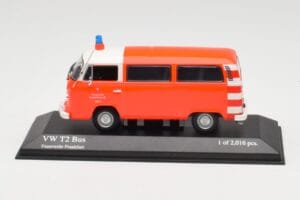 Volkswagen T2 Bus 消防署 Frankfurt Minichamps 1:43 400053091 メタル