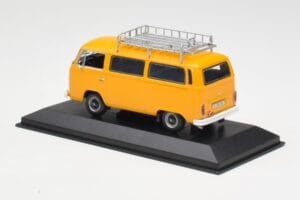 Volkswagen T2 Bus イエロー Minichamps 1:43 400053002 メタル - 画像 3/4