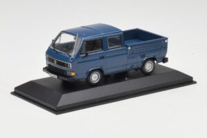 Volkswagen T3 ダブルキャブ フラットベッド ブルー Minichamps 1:43 400055260 メタル - 画像 3/4