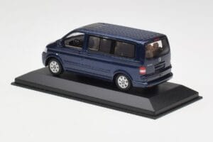 Volkswagen T5 Bus Shadow Blue Minichamps 1:43 842902102 メタル - 画像 3/4