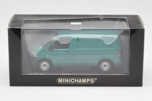 Volkswagen T5 Transporter グリーン Minichamps 1:43 400052261 メタル - 画像 4/4