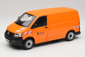 Volkswagen T5 Transporter Stadt Würselen Norev 1:18 188618 メタル