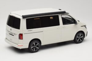Volkswagen T6.1 California Ocean Candy White Otto 1:18 OT488 レジン - 画像 2/6