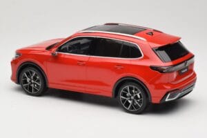 Volkswagen Tiguan eTSI R-Line Persimmon Red Metallic Otto 1:18 OT489 レジン - 画像 5/6